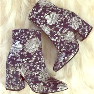 💙DENIM BLUE BOOTIES💙